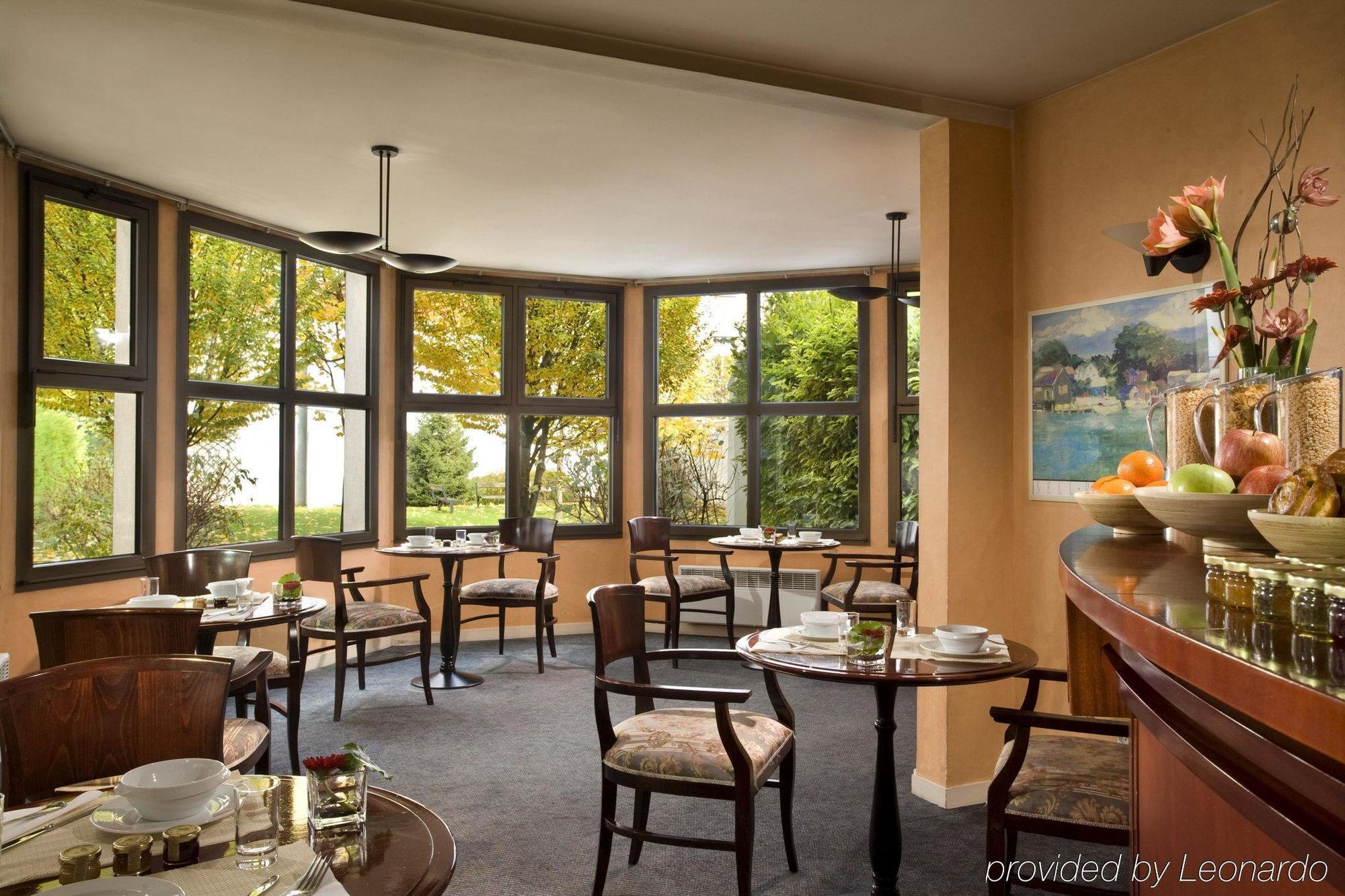 Citadines City Centre Grenoble Restaurant foto